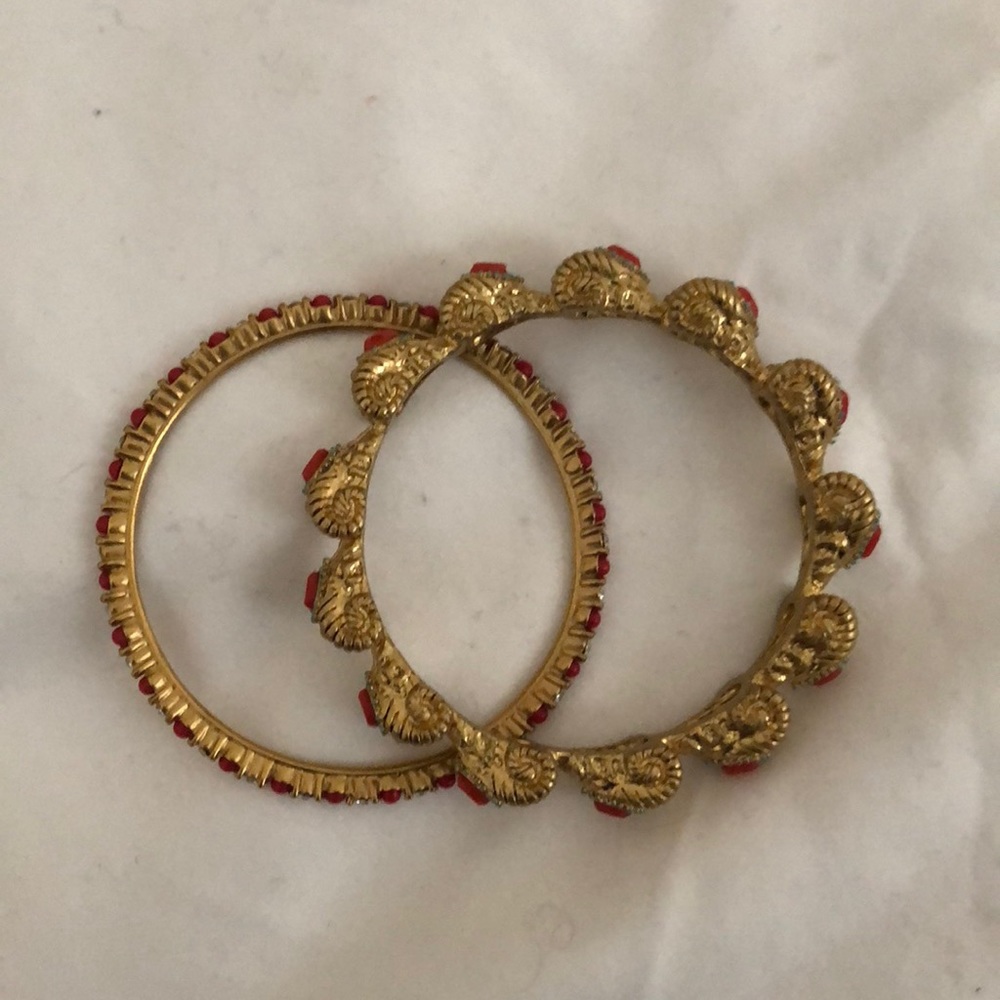 C.Wonder Bangle Set - Picture 2 of 3